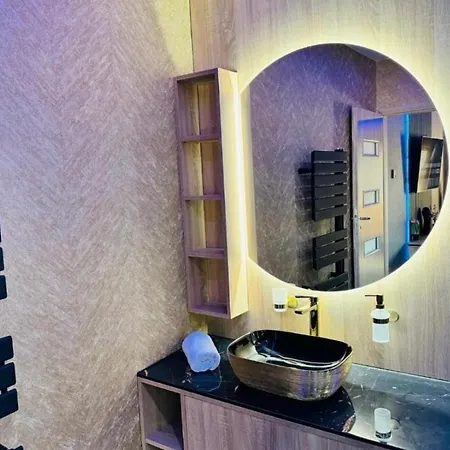 Apartment Royal Gold-silver