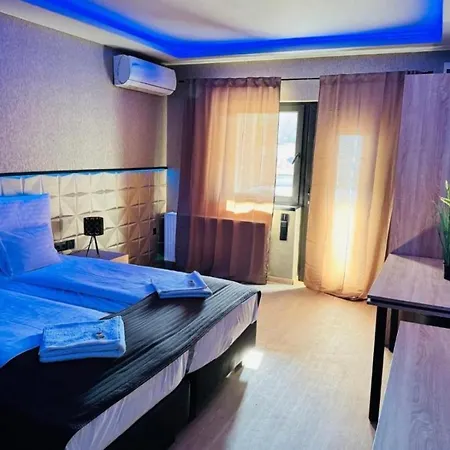 Royal Gold-silver Apartment *
